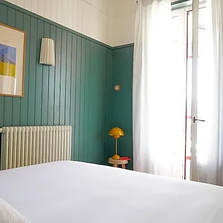 De La Hotel Bélisaire
